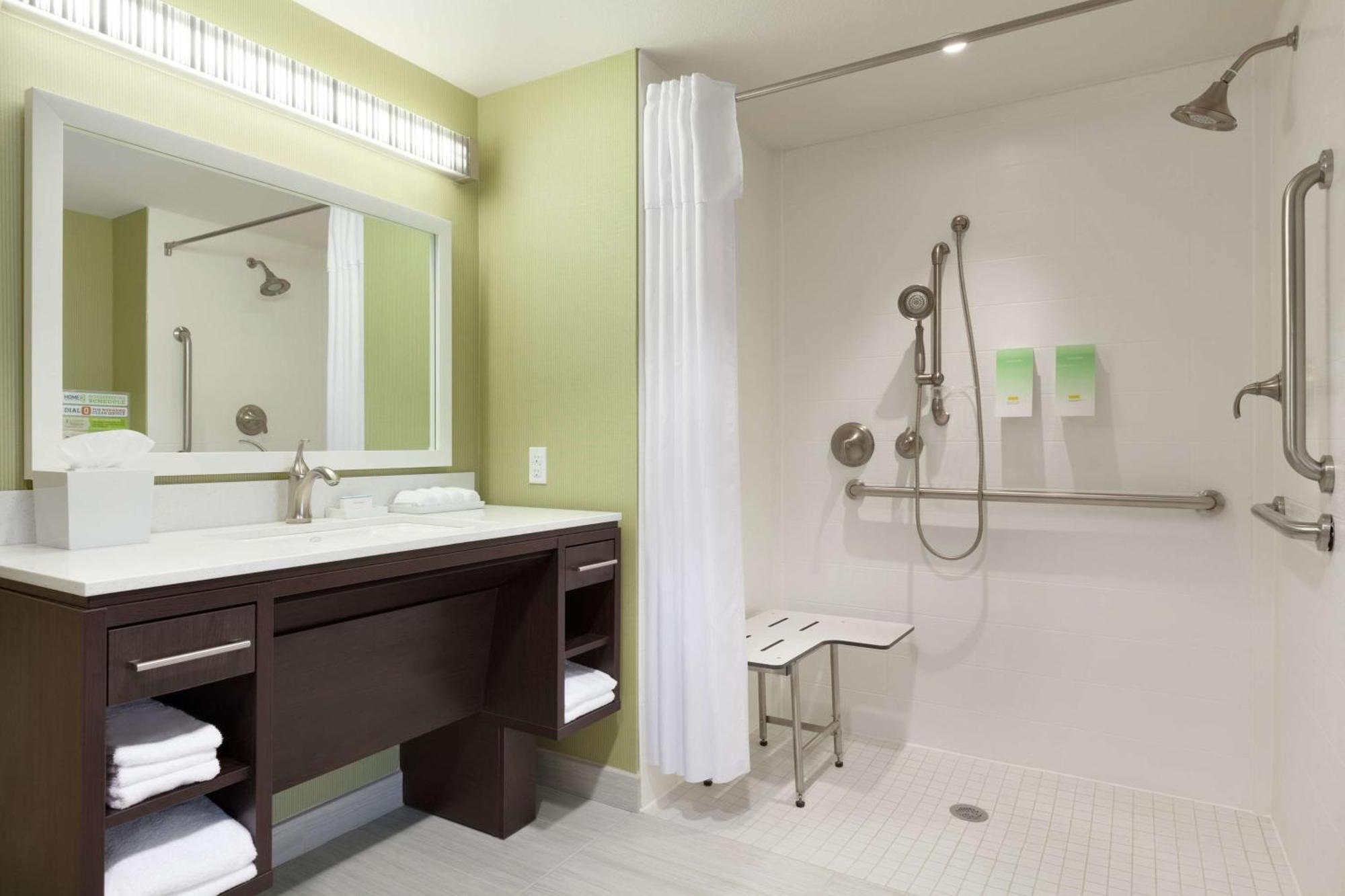 Home2 Suites By Hilton Seattle Airport Tukwila Bagian luar foto